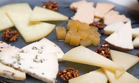 Queso Semicurado de Cabra Payoya — Quesos la Pastora (1,9 kg) 2