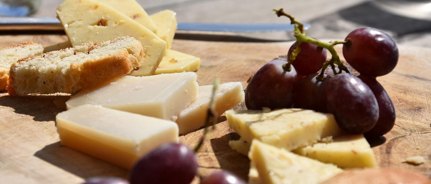 Queso Semicurado Cabra Payoya La Covacha / VEMOSA (1/2 Pieza ~1kg) 2